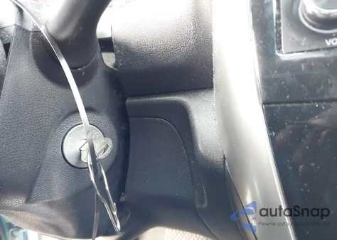 2015 Nissan Versa Note Sv z USA, uszkodzony, nr VIN 3N1CE2CP7FL416760